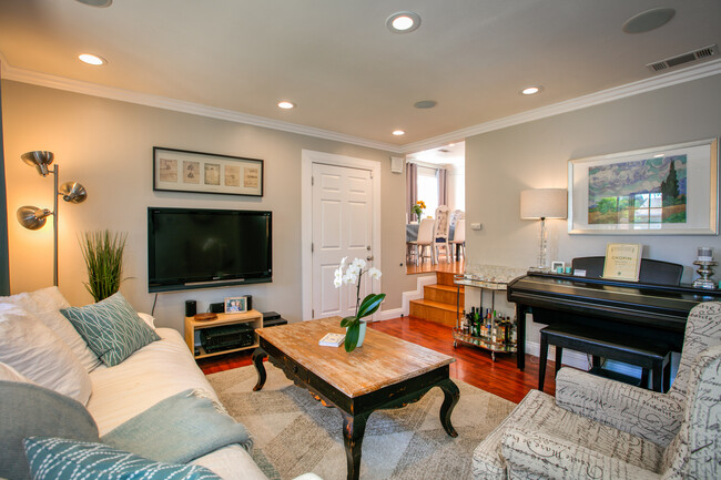 Living room (staged) - 7021 Geyser Ave