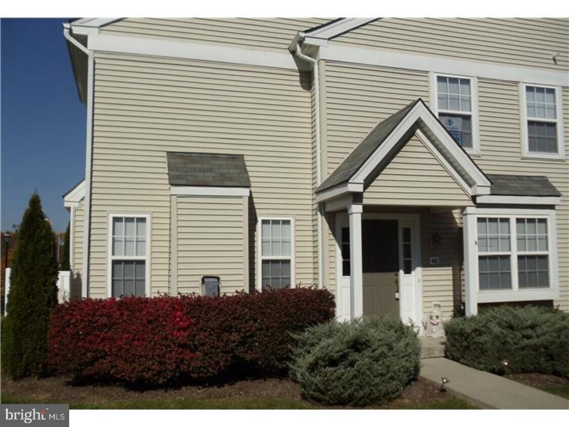 40 Granite Ln, Chester Springs, PA 19425 Townhouse for Rent in Chester Springs, PA