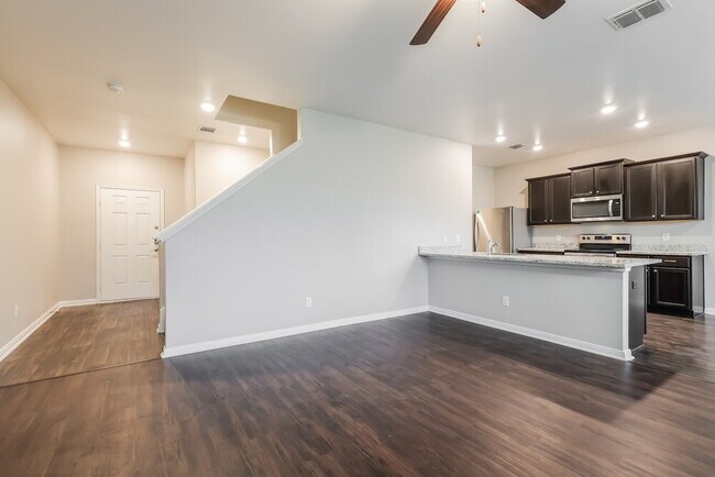 Foto del edificio - 3889 Northaven Trail