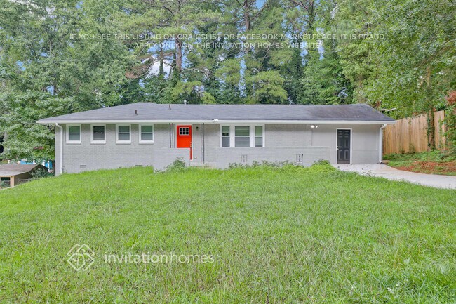 Foto del edificio - 590 Kenridge Cir