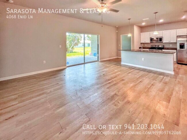 Foto del edificio - 4068 Enid Ln
