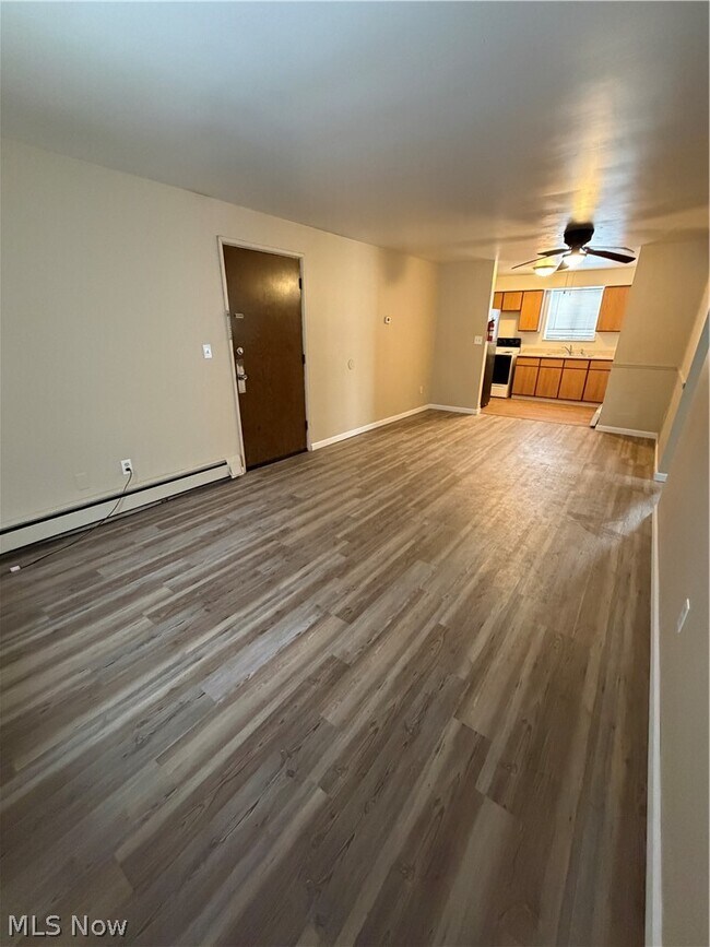 Foto del edificio - 27 Wayne St SE