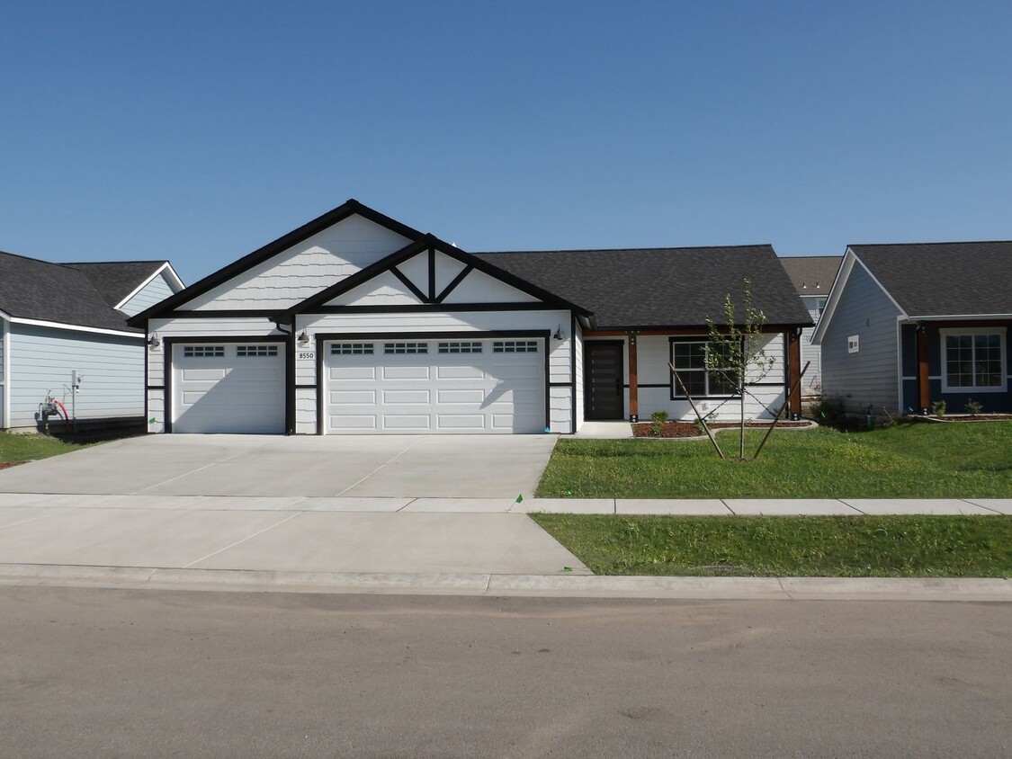 Foto principal - Beautiful home in Post Falls