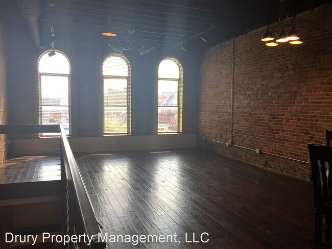 Foto del edificio - 2 br, 1 bath House - 311 Park Central West #B