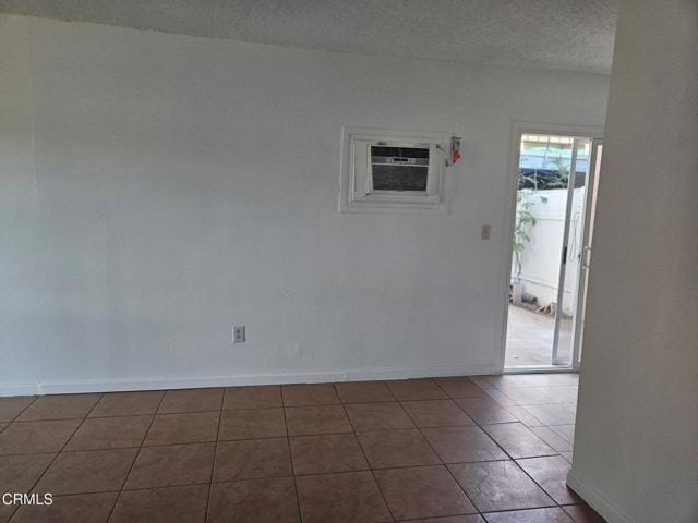Building Photo - 153 W Cascade Dr