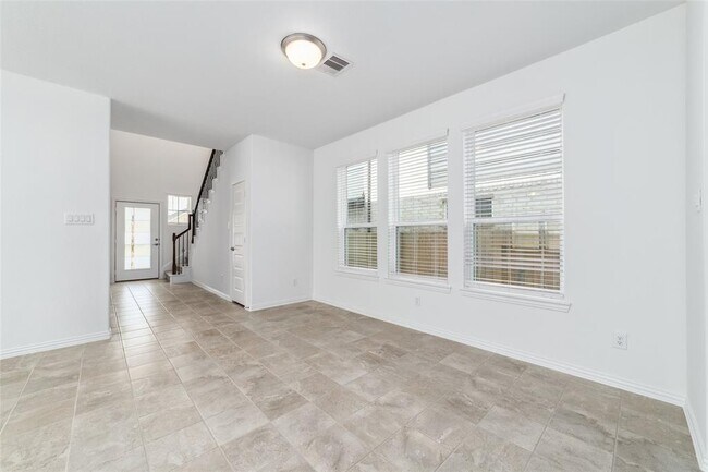 Building Photo - 40335 Bay Warbler Wy