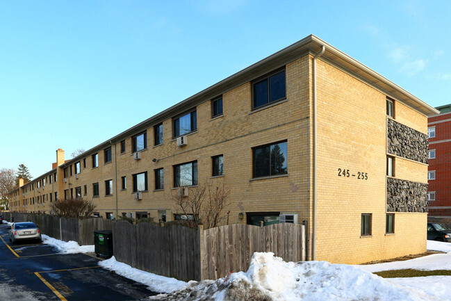 Building Photo - 245-255 N Smith St