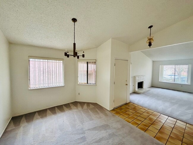 Building Photo - 3220 Ave S-2