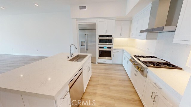 Building Photo - 1608 Rivington