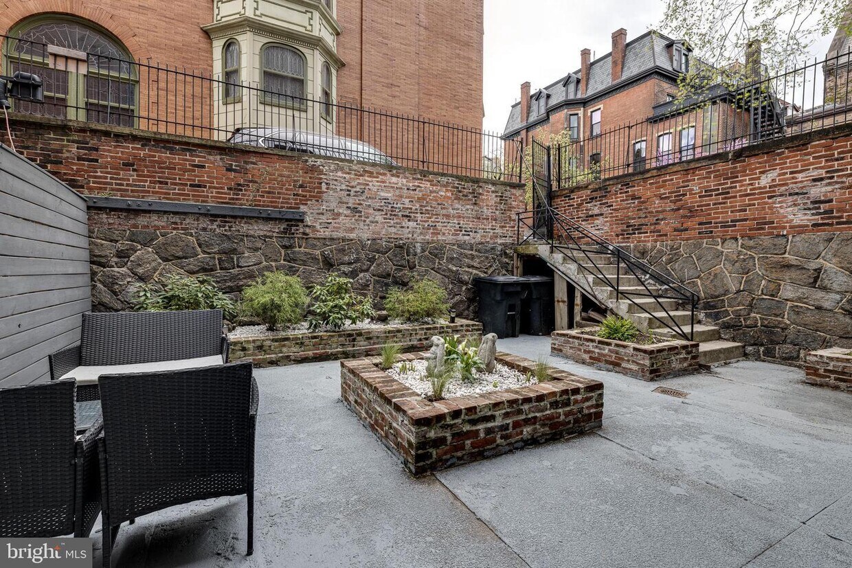 Foto principal - 2134 Spruce St