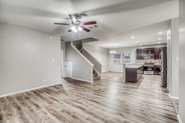 Foto del edificio - 6006 Lovage Ave