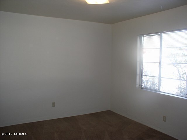 Building Photo - 4167 E Brown Way