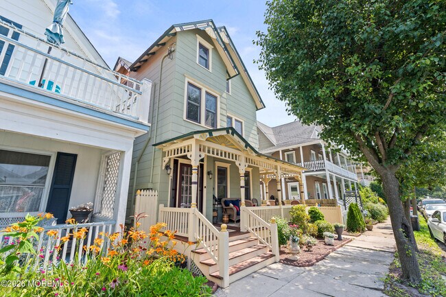 Foto del edificio - 75 Webb Ave