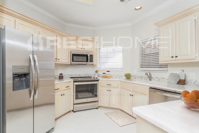 Photo - 11908 Barrywood Dr House