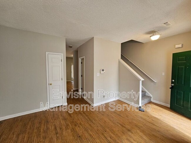 Foto del edificio - 3275 Oakley Pl