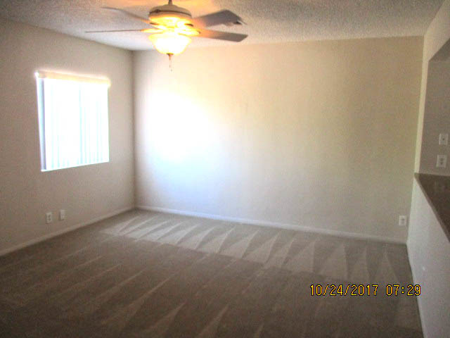 Building Photo - 400 Bonanza Way