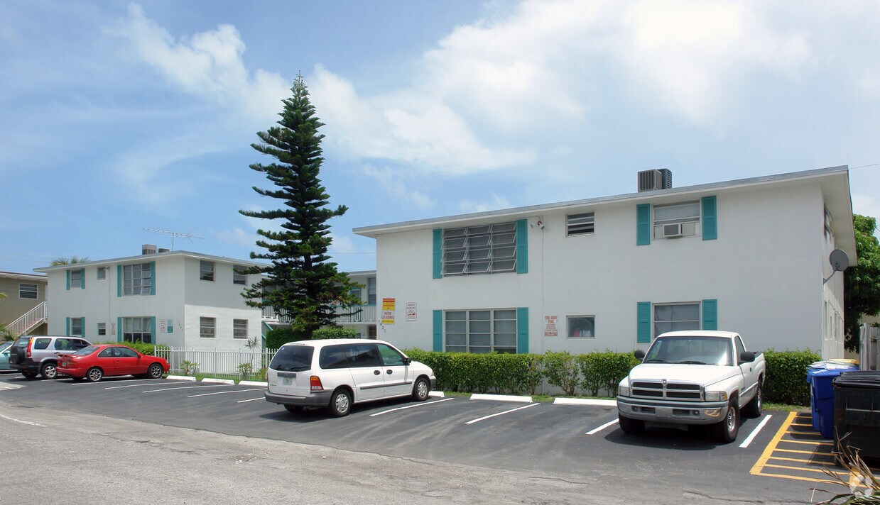 Foto principal - 1420-1440 SE 3rd St