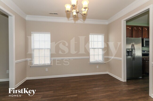 Foto del edificio - 5911 Parkstone Drive