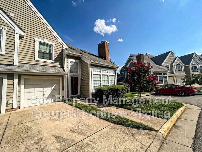 Foto del edificio - 428 Overlook Dr