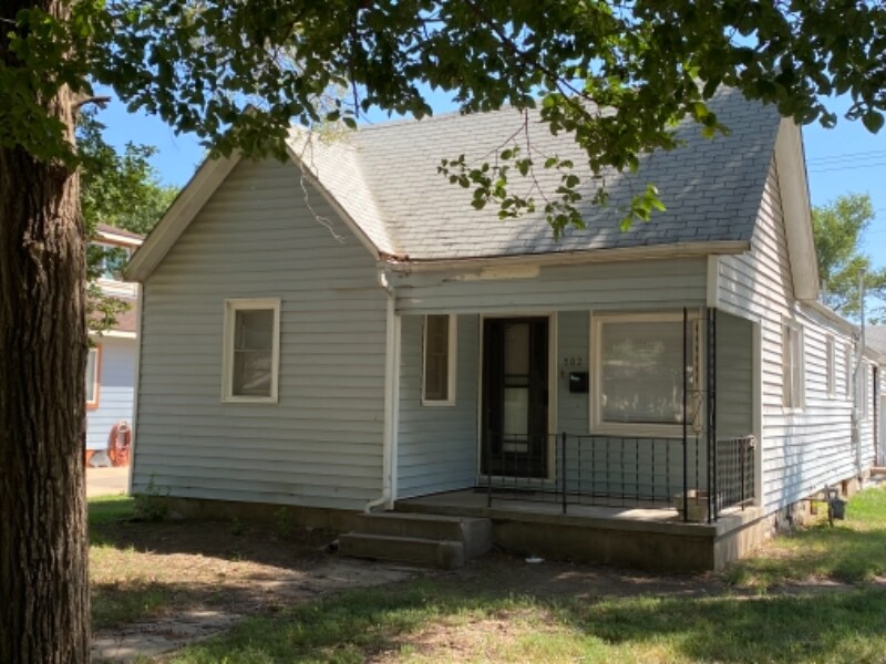 Primary Photo - 502 N St Paul St
