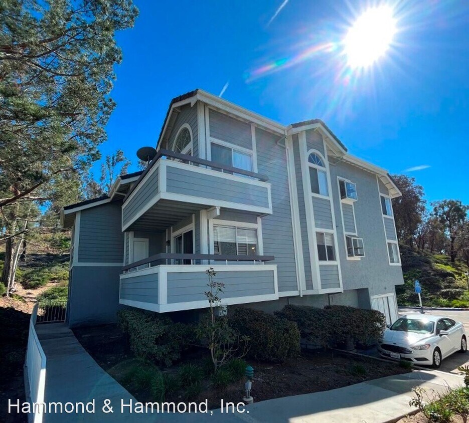 26901 Rainbow Glen Dr, Santa Clarita, CA 91351 House Rental in Santa