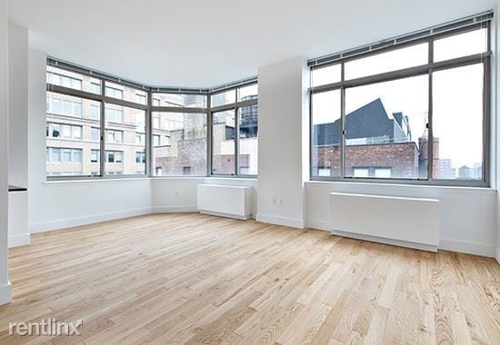 Primary Photo - 200 W 26th St