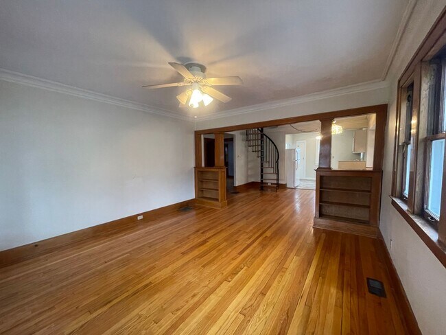 Foto del edificio - Three Bedroom Home -Near John Ball Park!