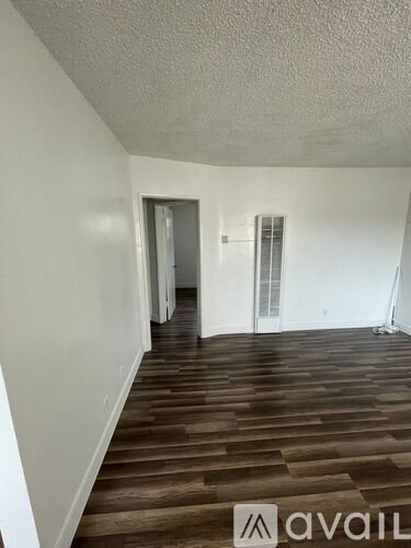 Foto del edificio - 916 W 84th St
