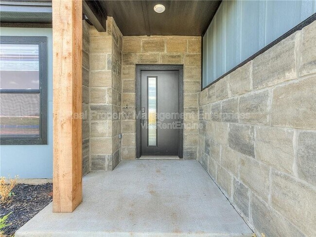 Foto del edificio - 8104 NW 151st Cir