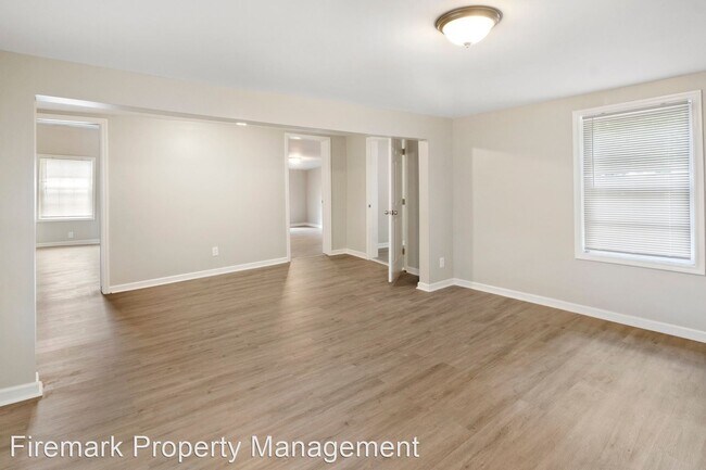 Building Photo - 2 br, 1 bath House - 1020 Bridge Street