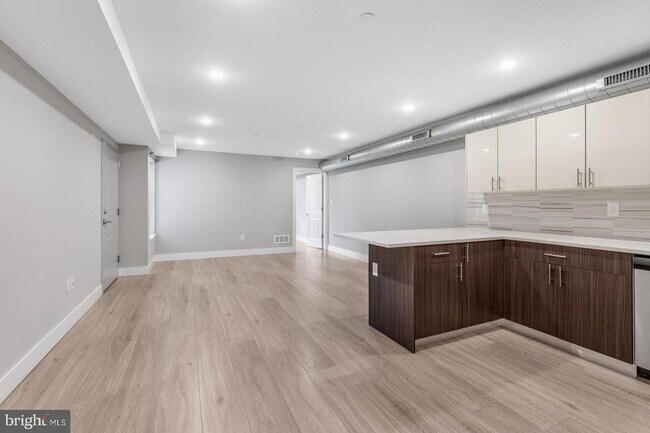 Foto del edificio - 1724 N Marshall St
