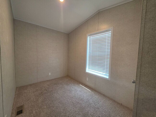 Foto del edificio - 2238 E Maywood St