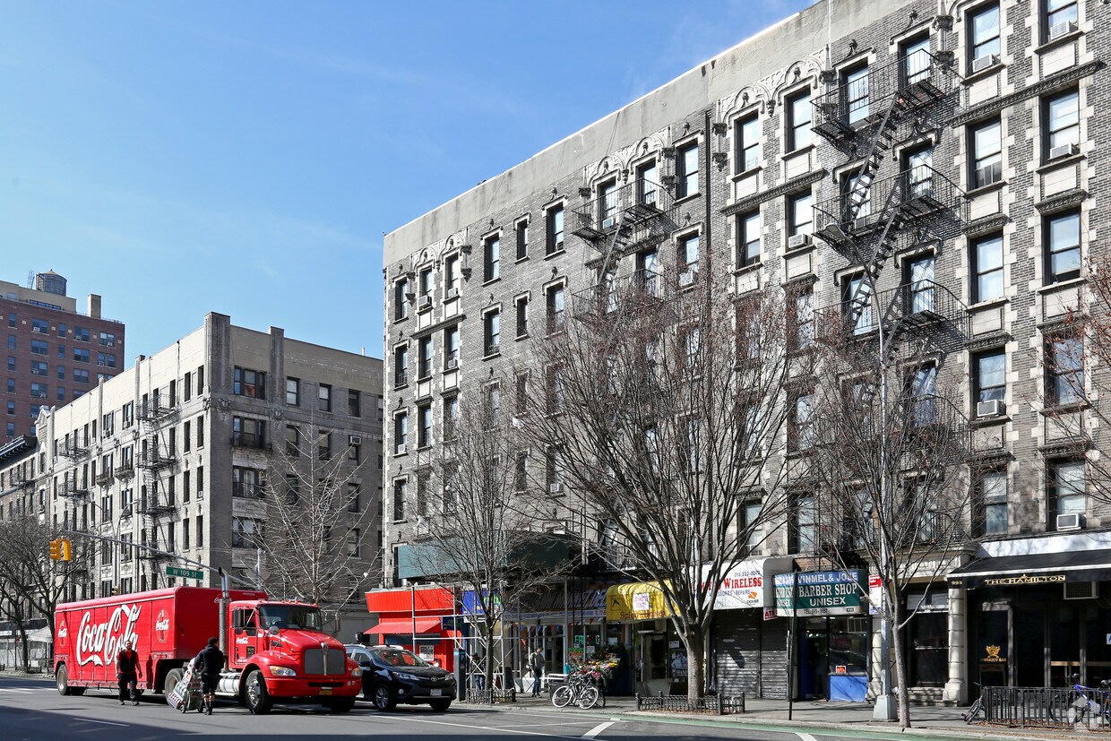 Building Photo - 992-996 Amsterdam Ave