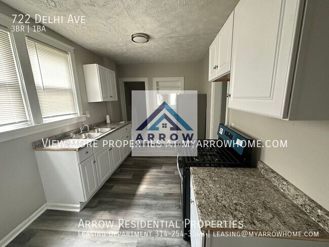 Foto del edificio - 722 Delhi Ave