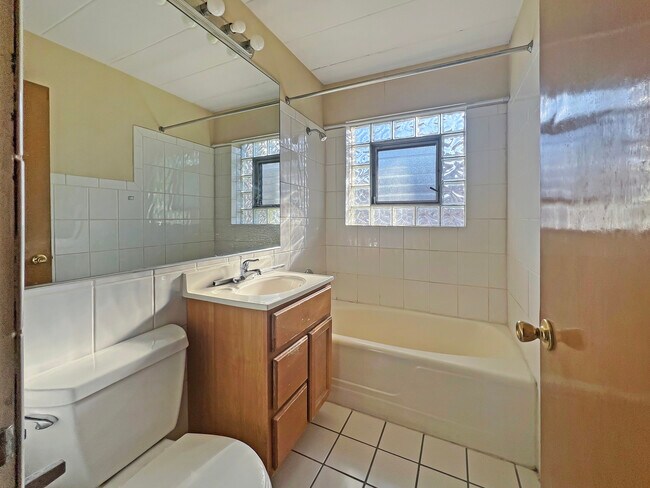 Foto del edificio - 7740 Harvard St