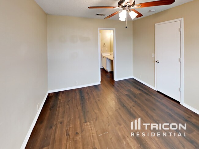 Building Photo - 9633 Brierwyck Dr