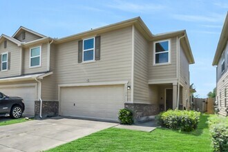 Building Photo - 15134 Trinity Meadow Dr
