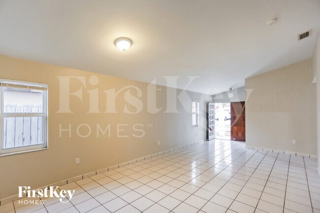 Foto del edificio - 6914 W 24th Ln
