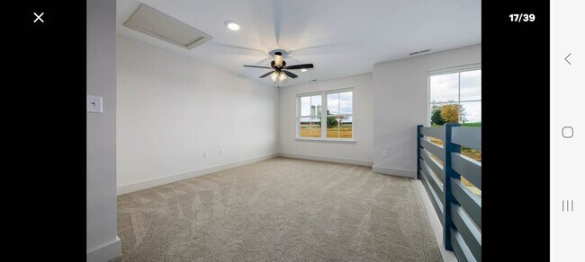 Building Photo - 42 Field Ct