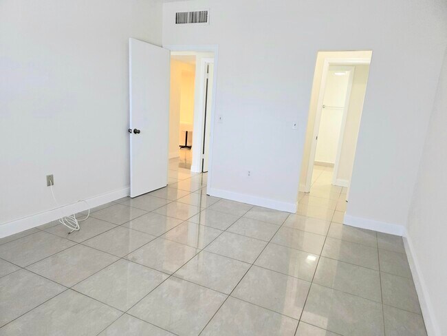 Foto del edificio - 55 SW 2nd Ave
