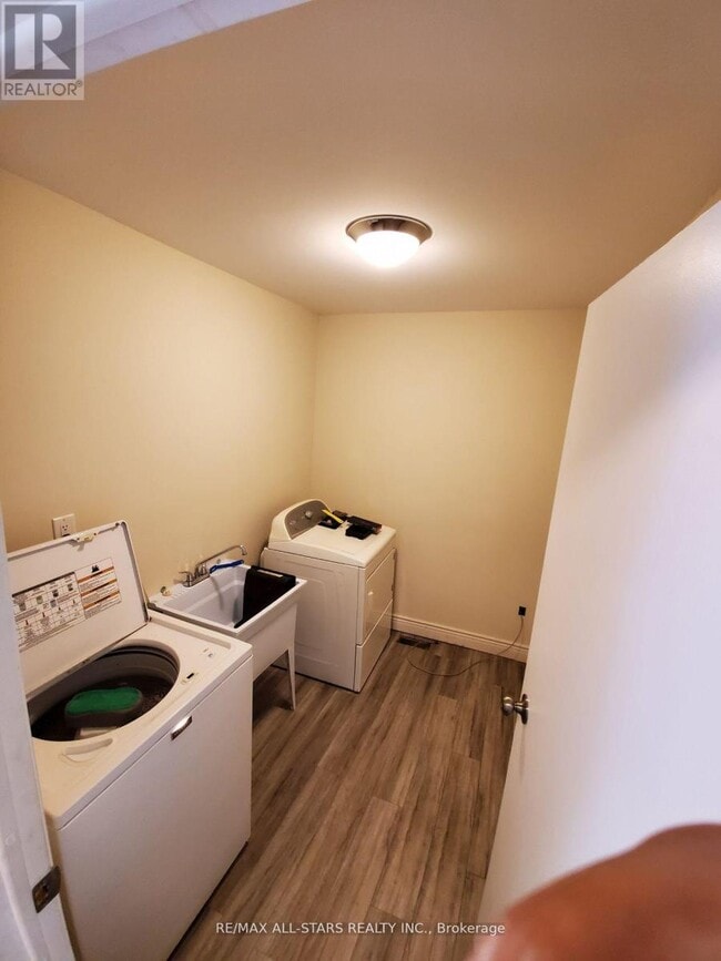 Photo du bâtiment - 55 Rainbow Ridge Rd