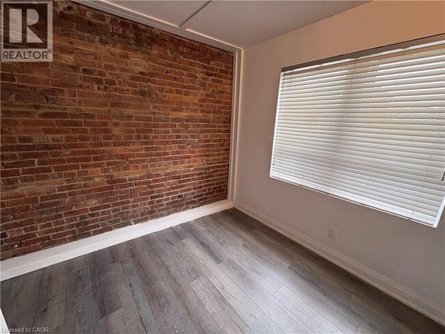 Building Photo - 83 Gibson Ave