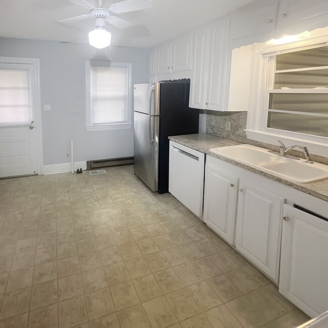 Foto del edificio - 2803 Jackson Dr