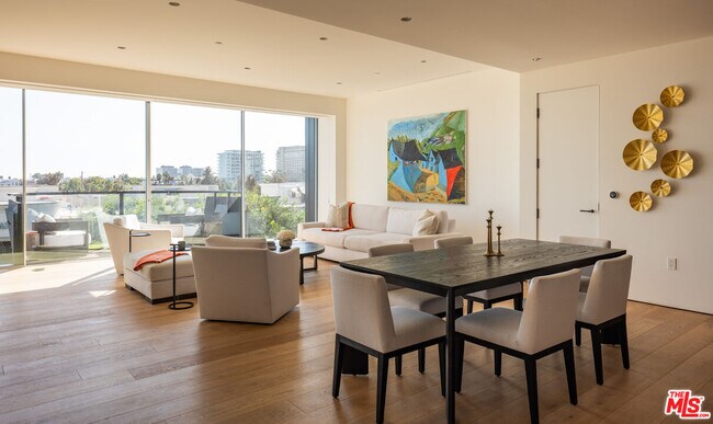 Foto del edificio - 8899 Beverly Blvd