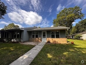 Building Photo - 465 Oldham Ct