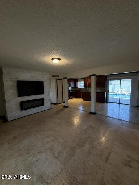 Foto del edificio - 3724 W Gardenia Ave