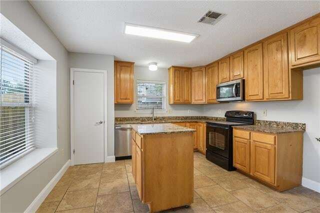 Foto del edificio - 433 Grafton Dr