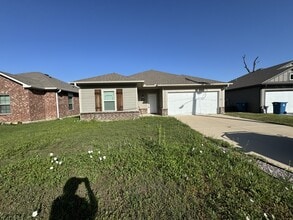 Building Photo - 608 N Wofford St