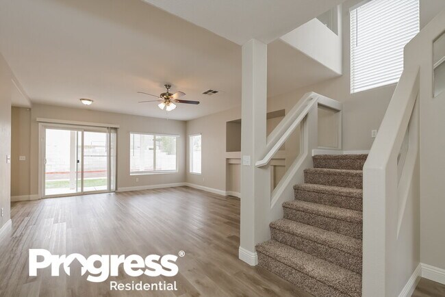 Building Photo - 10245 Lemon Thyme St