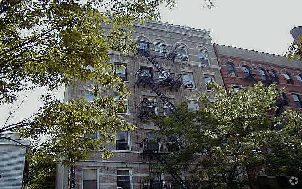 Foto del edificio - 230-232 E 29th St